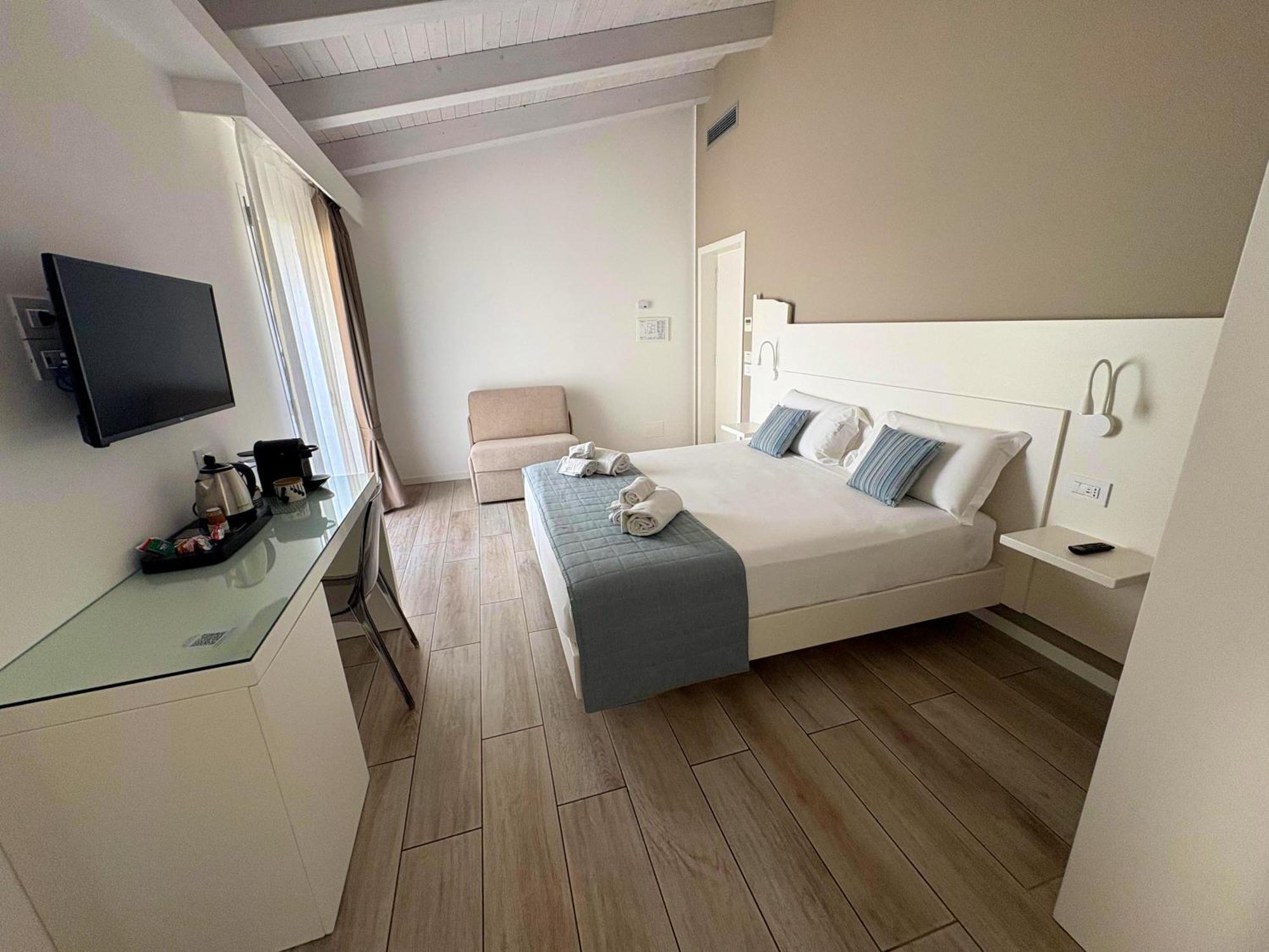 Hotel La Torre Del Mulino à Tropea Extérieur photo